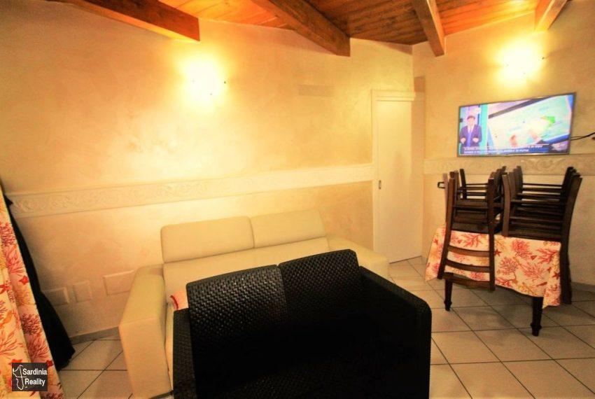 b4ae856995cecc9c85decda668546f51